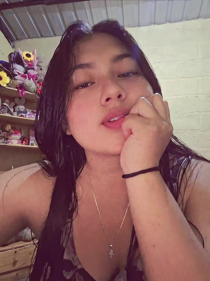 @Mela💗