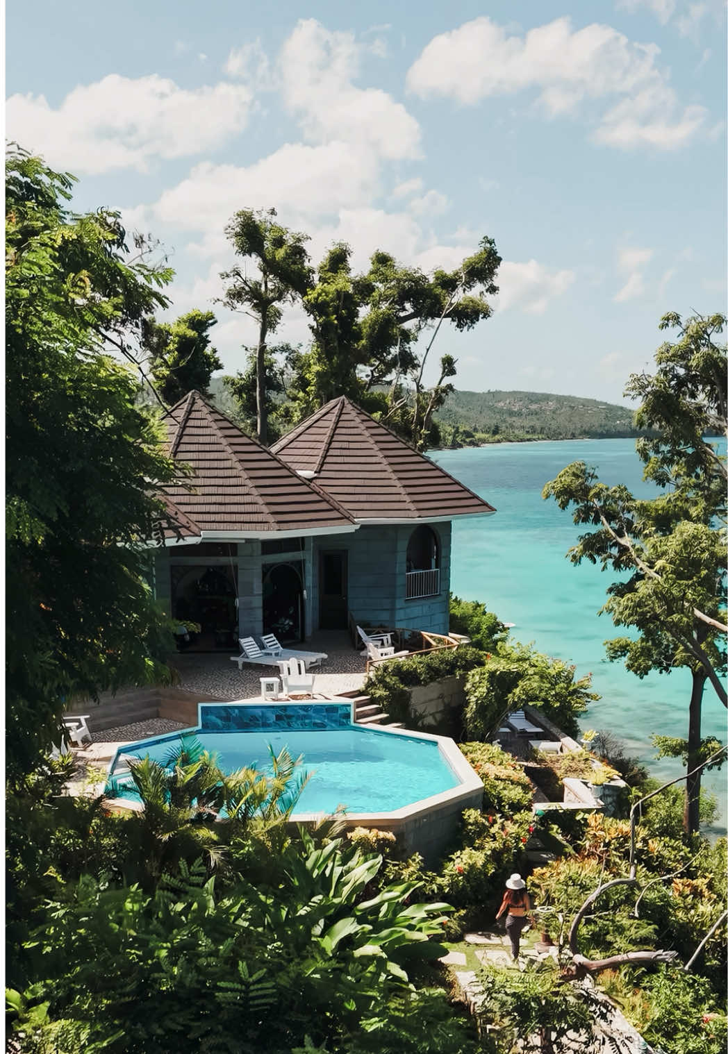 @Bluefields Bay Villas
