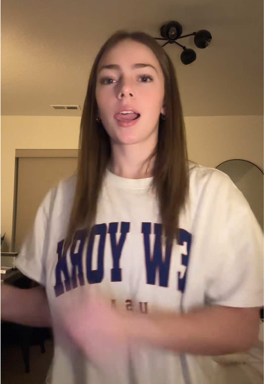 @evie_droz