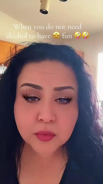 @Stacy💄🌵🏳️🌈🌹♋️