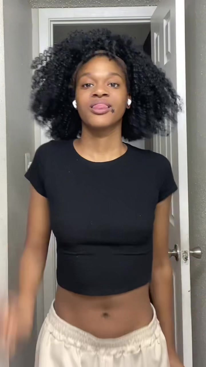 @LariahDeanne