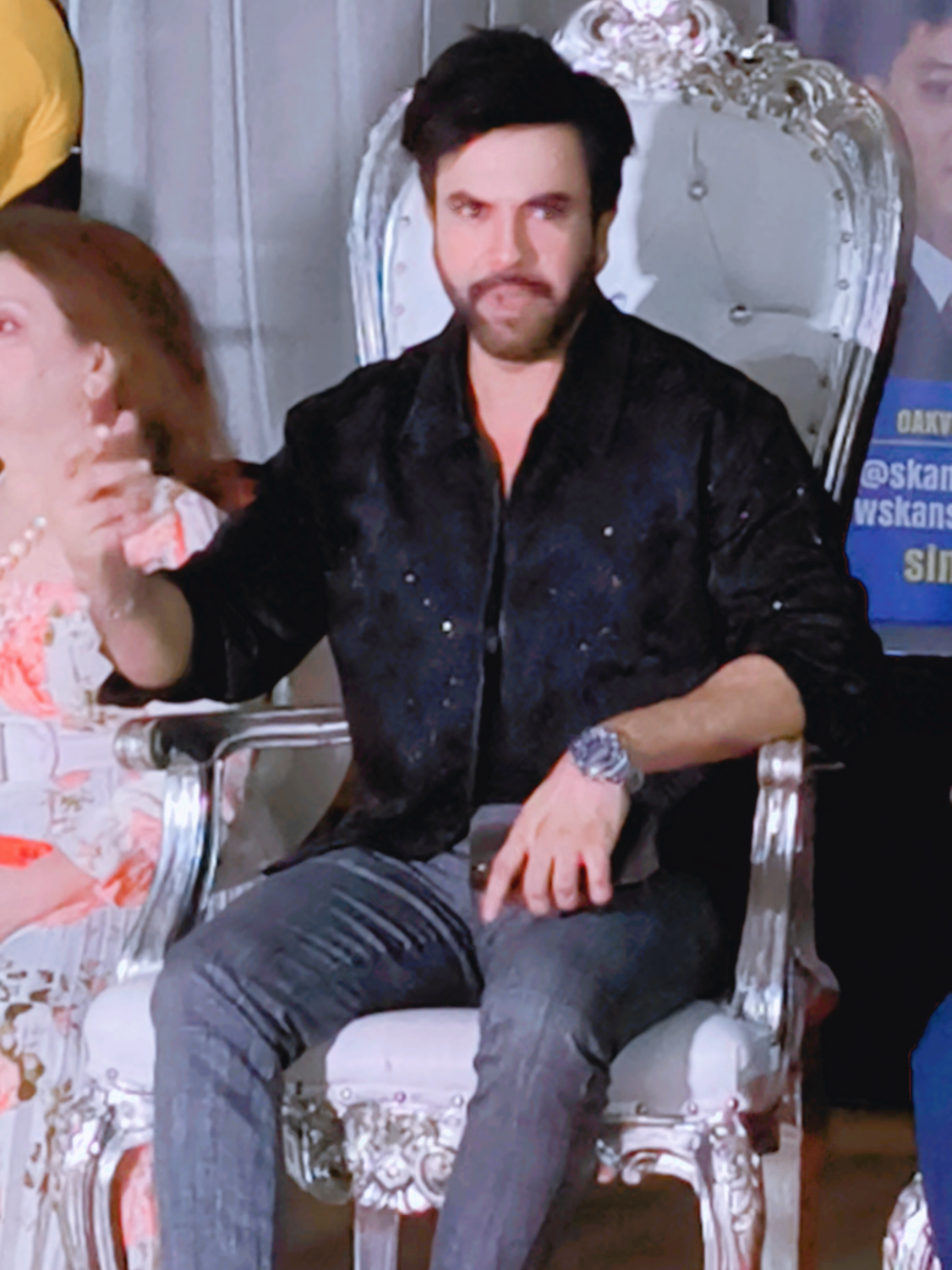 @Razqa Ahsan