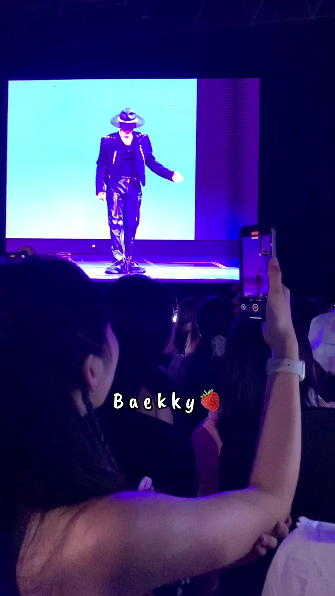 @B a e k k y 🍓