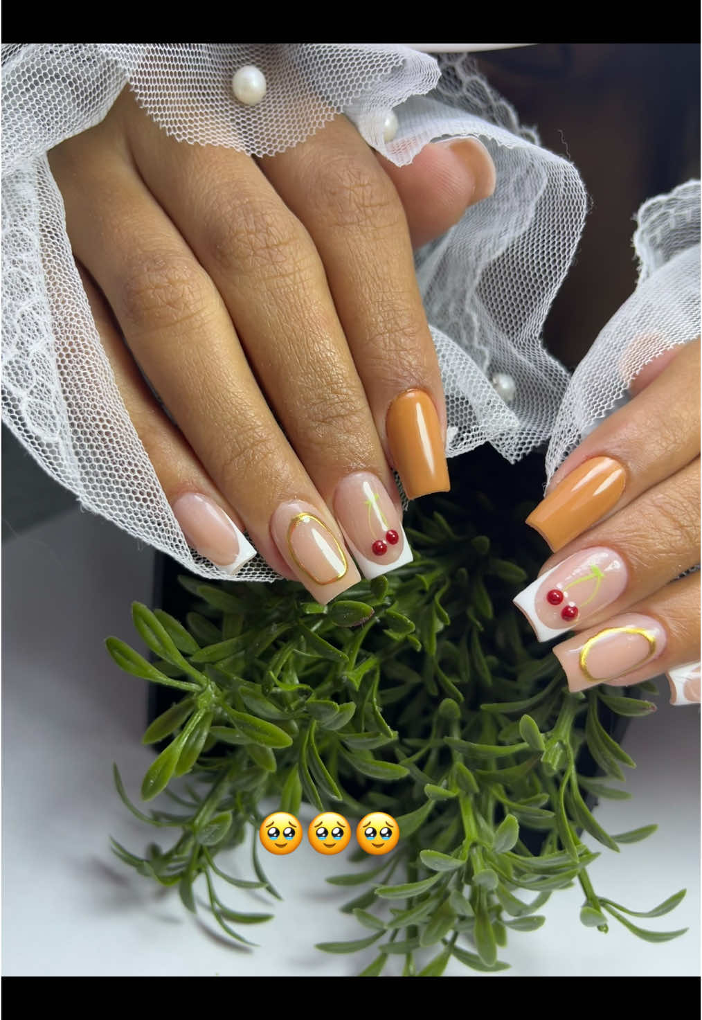 @Valery Nails💛
