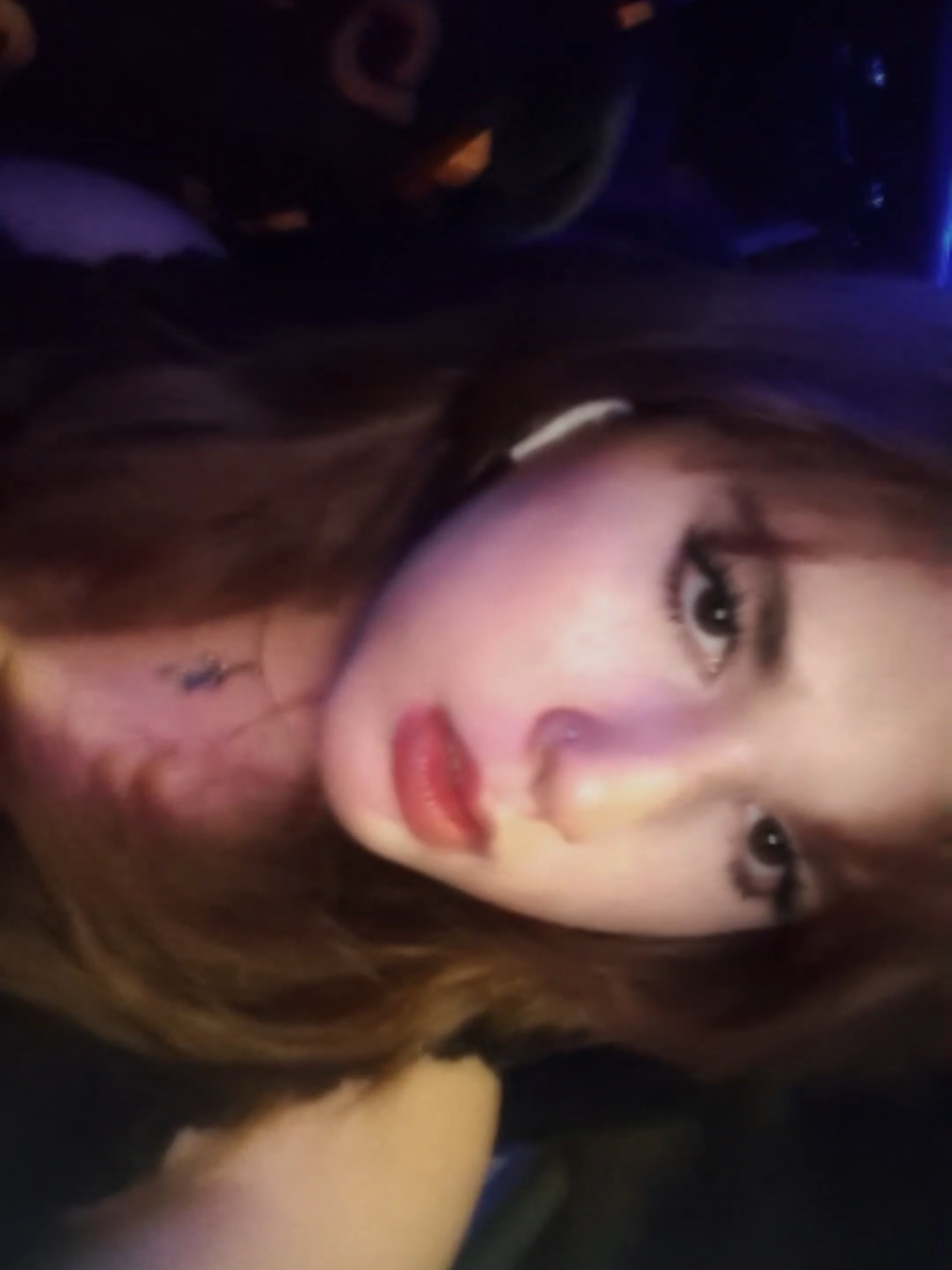 @𝑒𝓁𝓁𝓌𝑜𝑜𝒹🪽🏹♦️