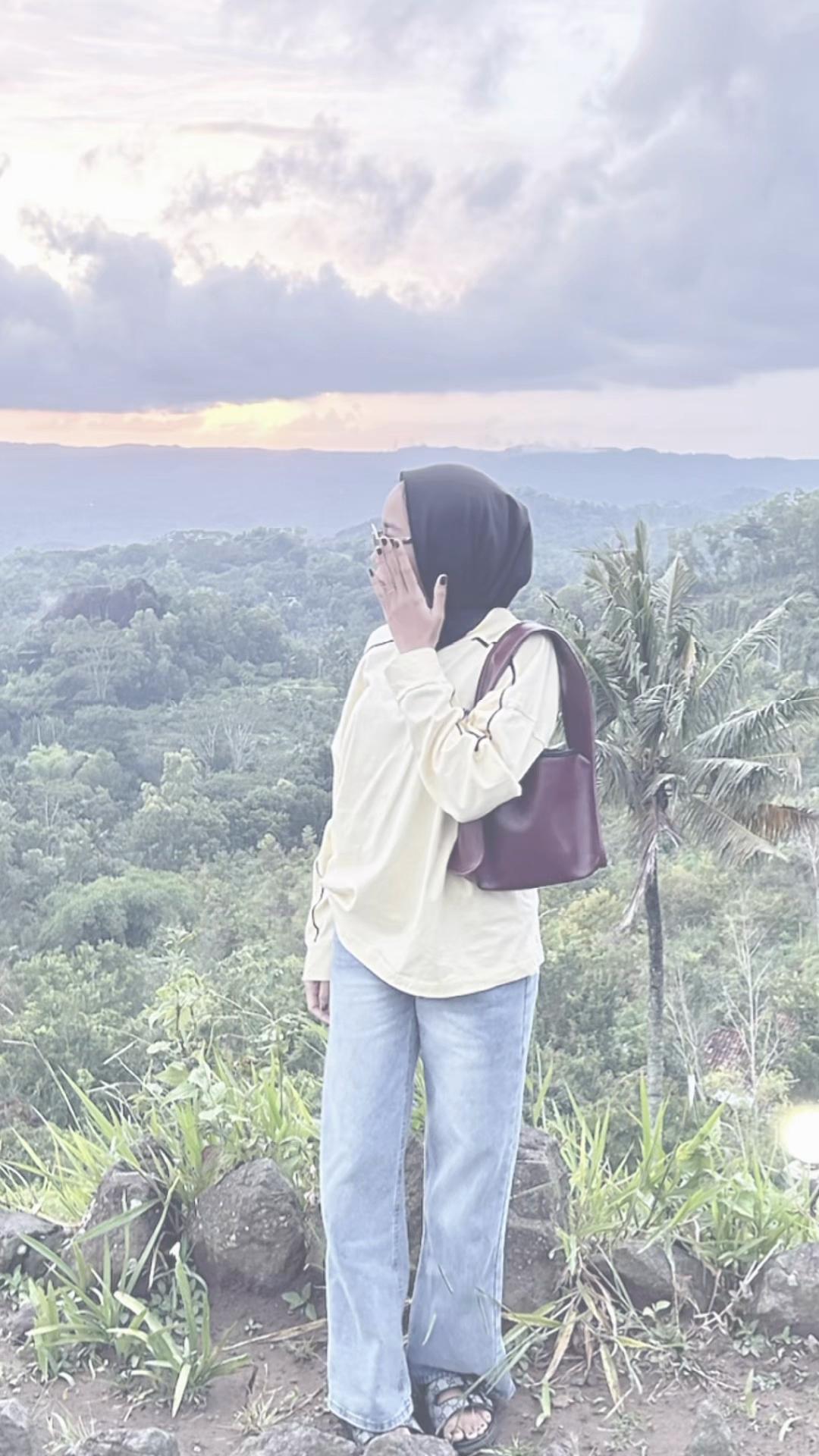 @juliajanishop