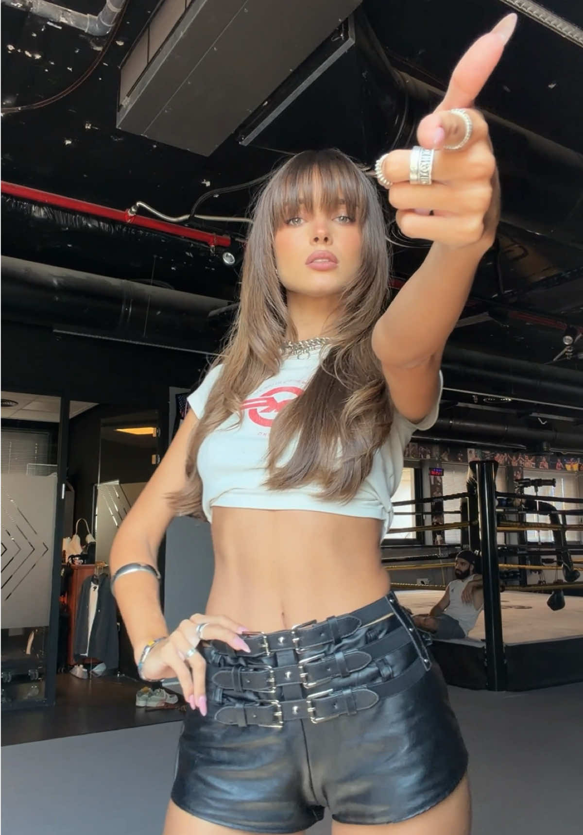 @Anna Zak