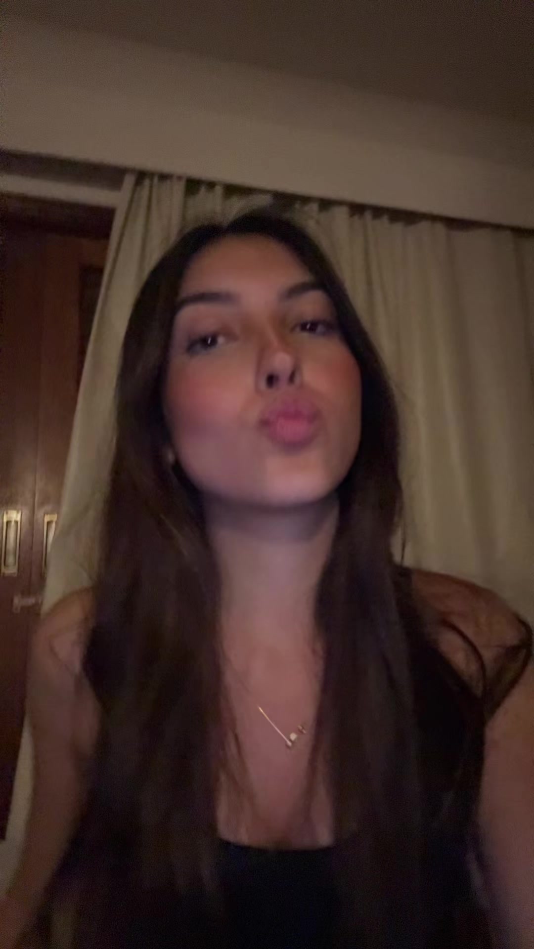 @Lara Ane