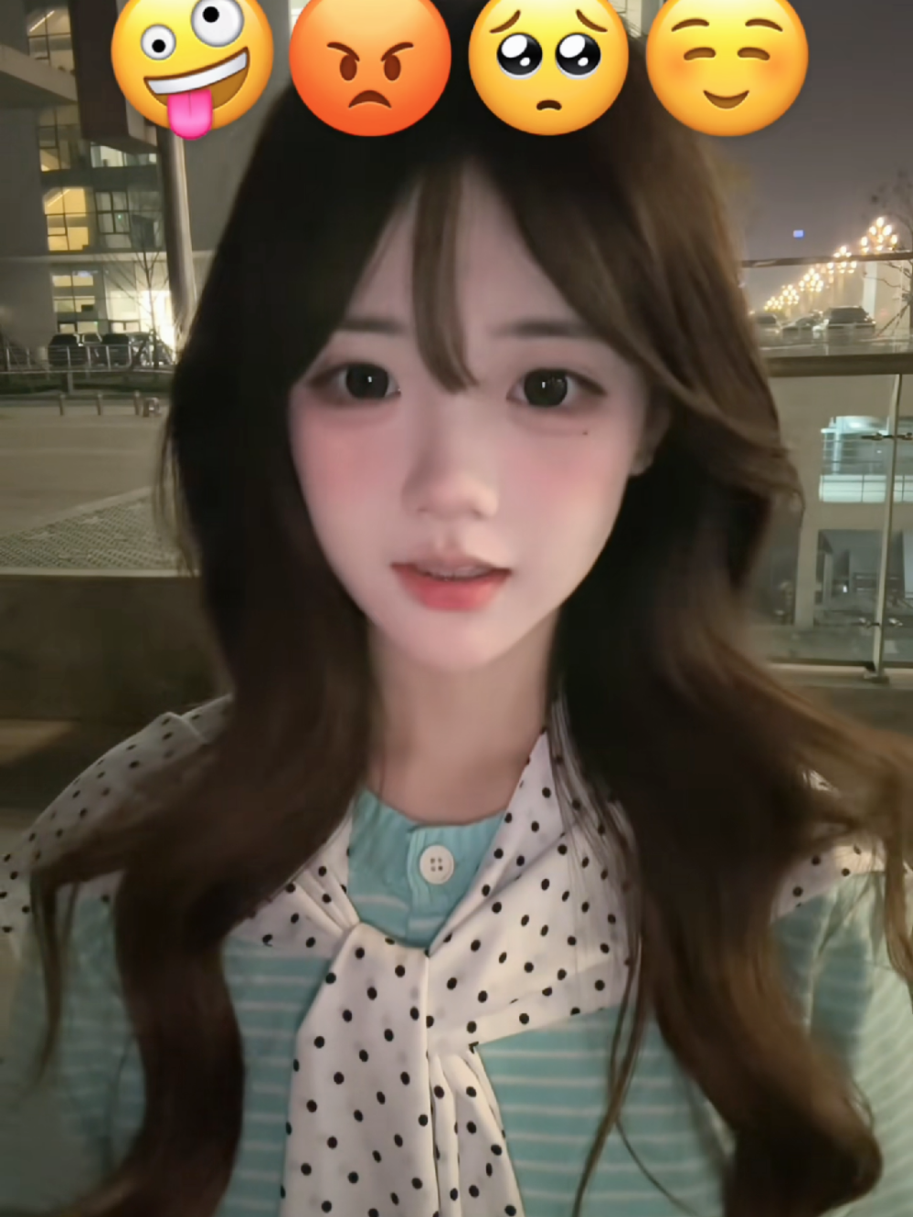 @𝗖𝗛𝗜𝗡𝗔 𝗗𝗫𝗞