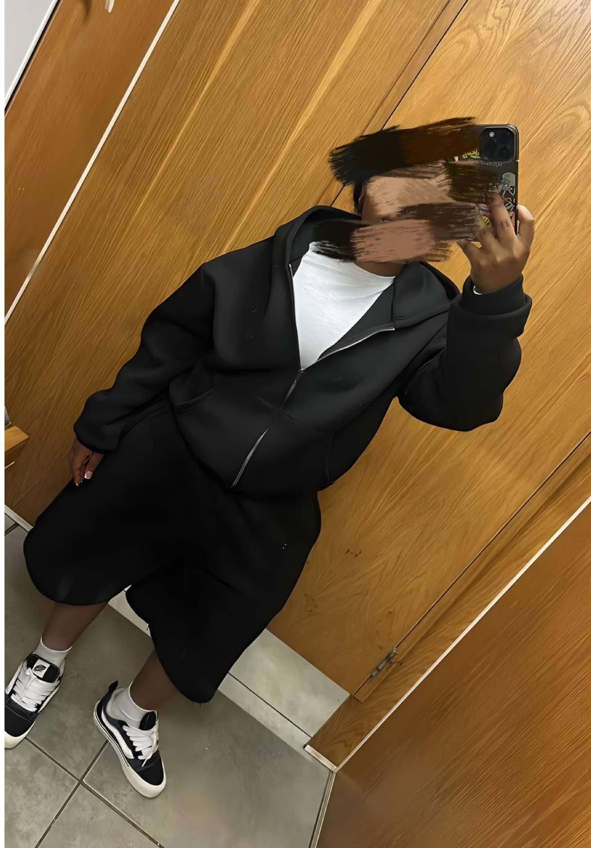 @mustbevano
