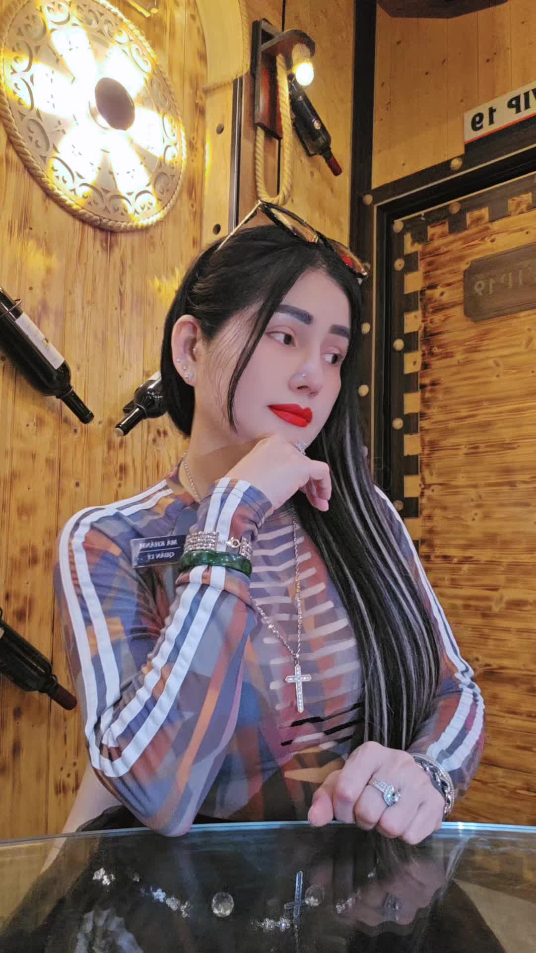 @Khánh Tây