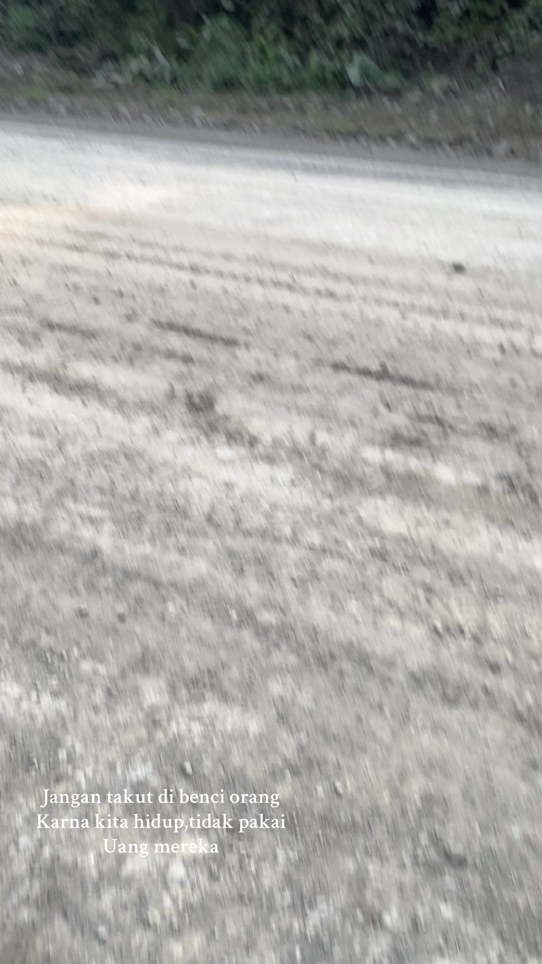 @R🍒