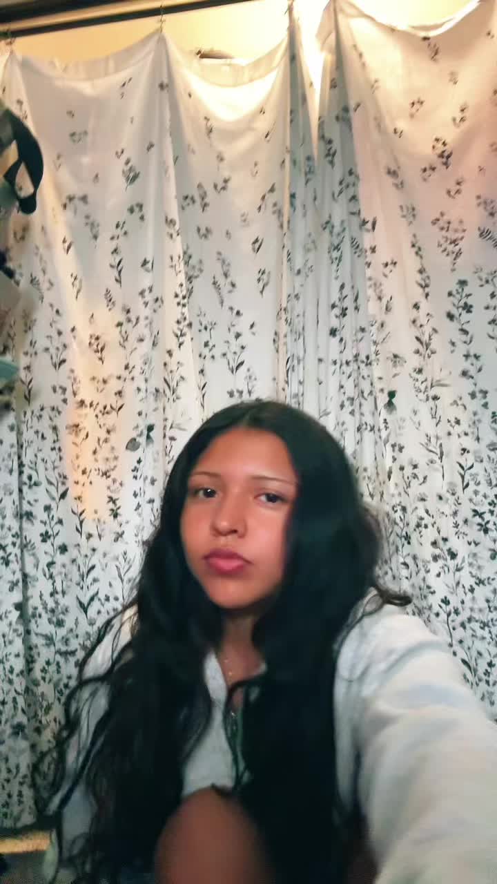 @🛸