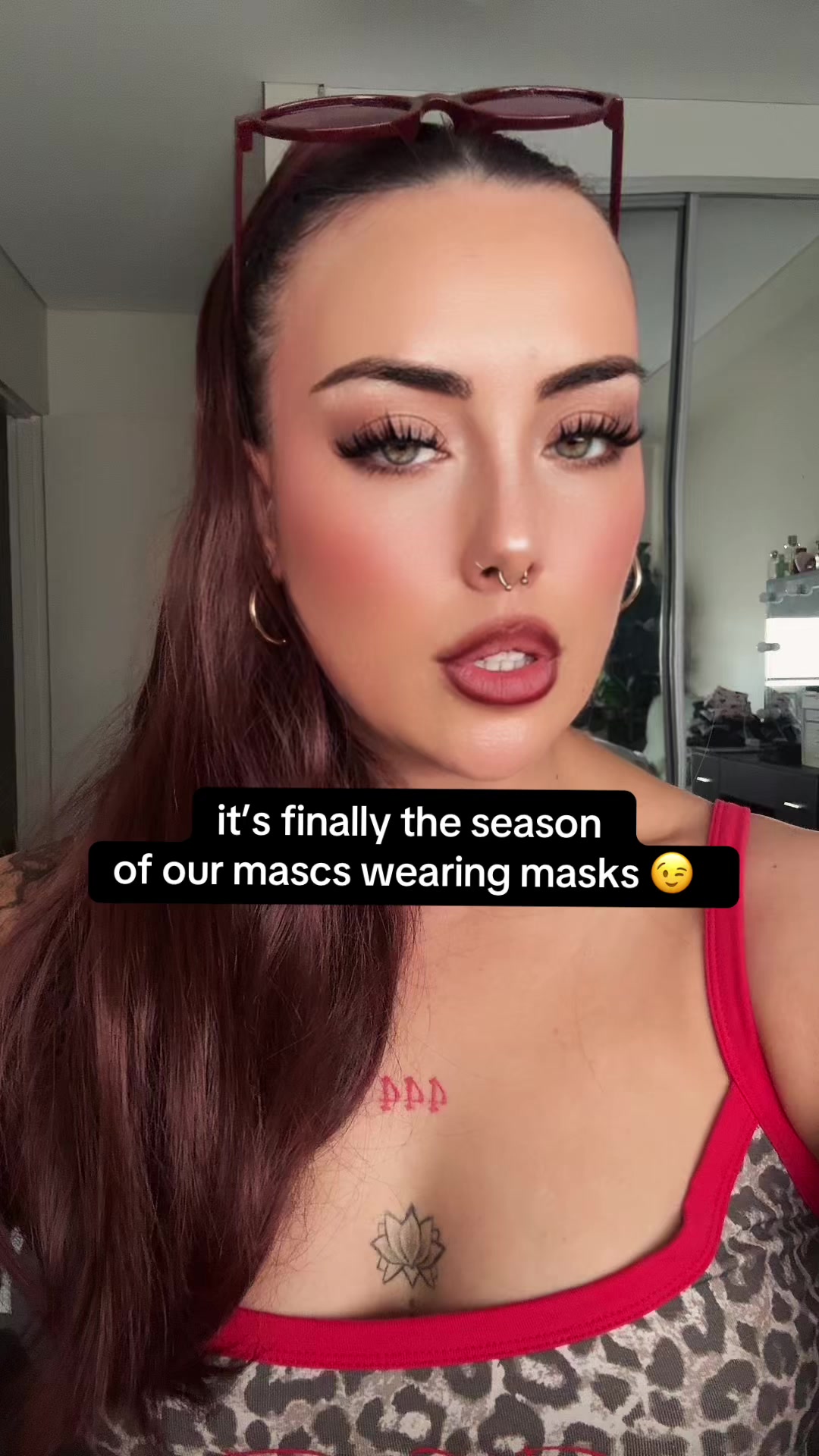 @LEASHBIAN 😈
