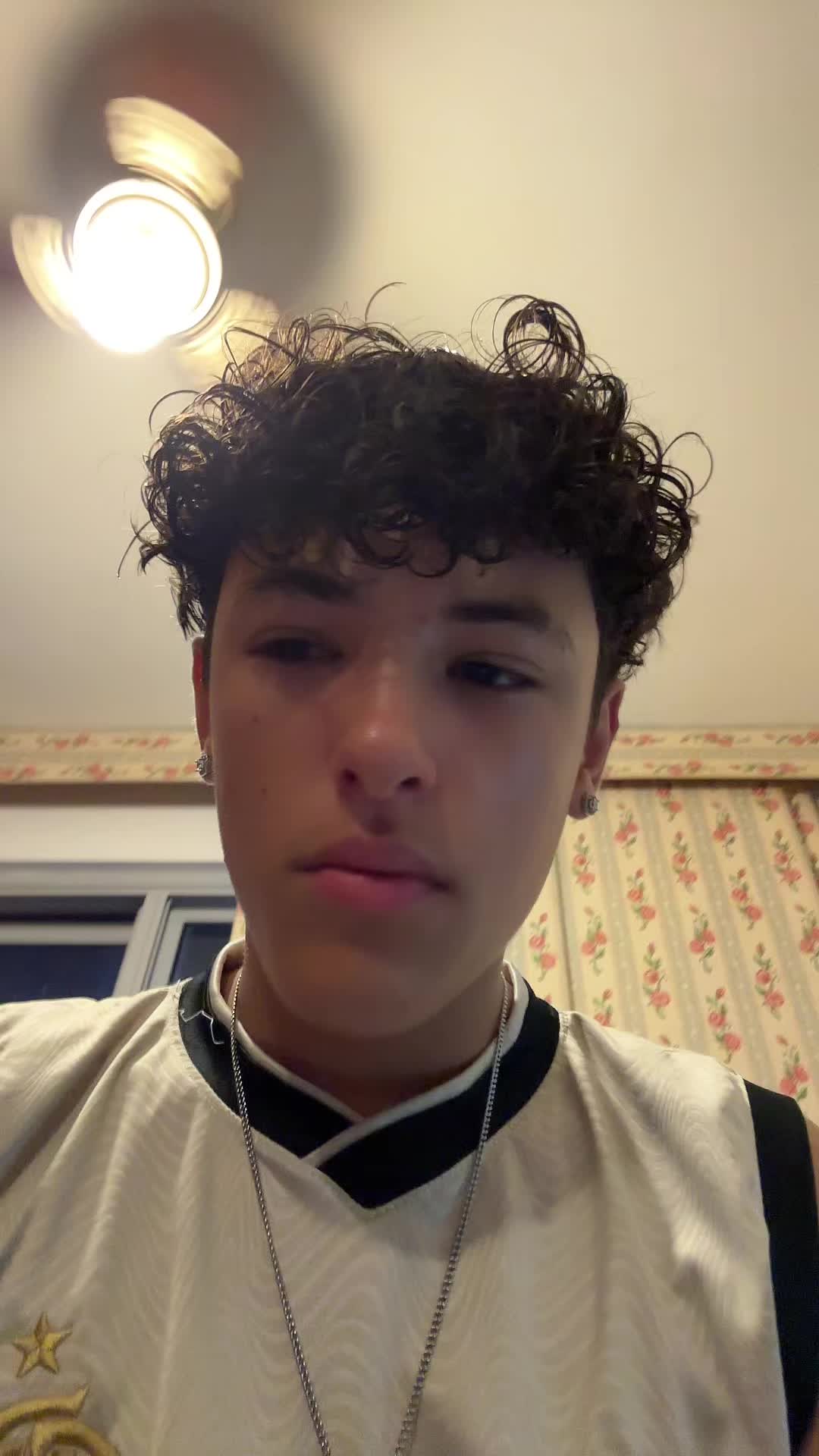@namevic16