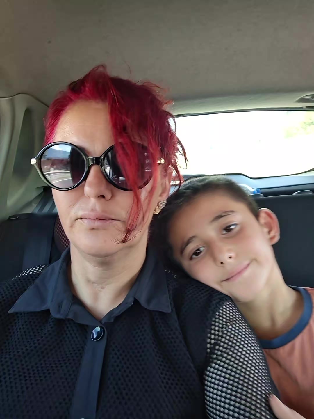 @H4L£ Ş4ŞM4Z £F£