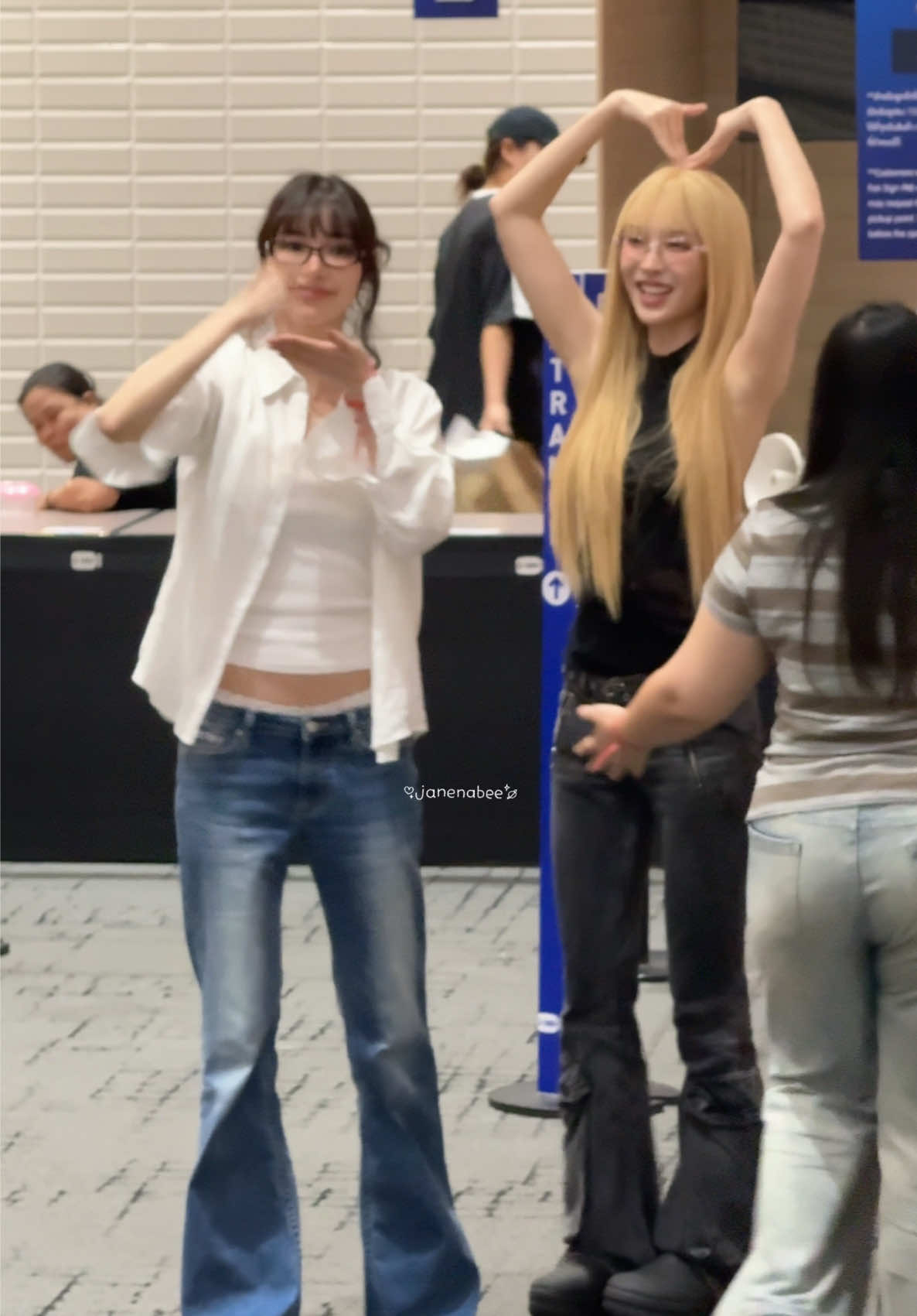 @janenabee