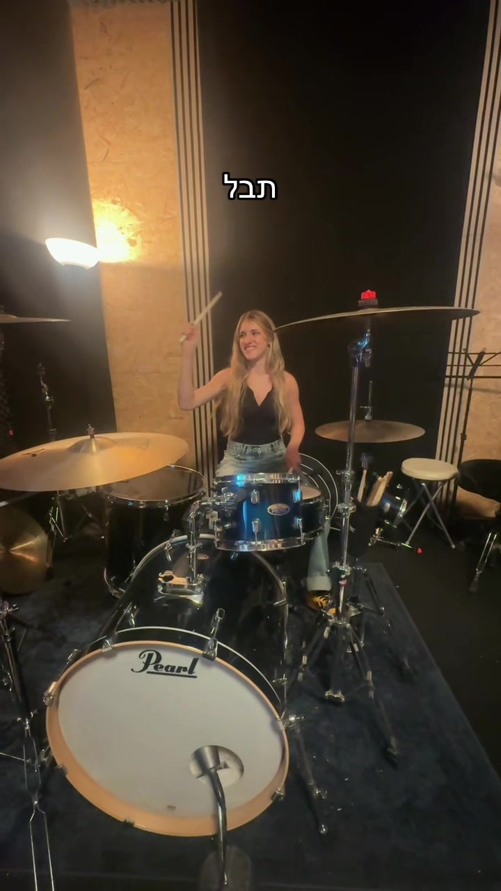 @Tevel🎬📀🎸📸💋