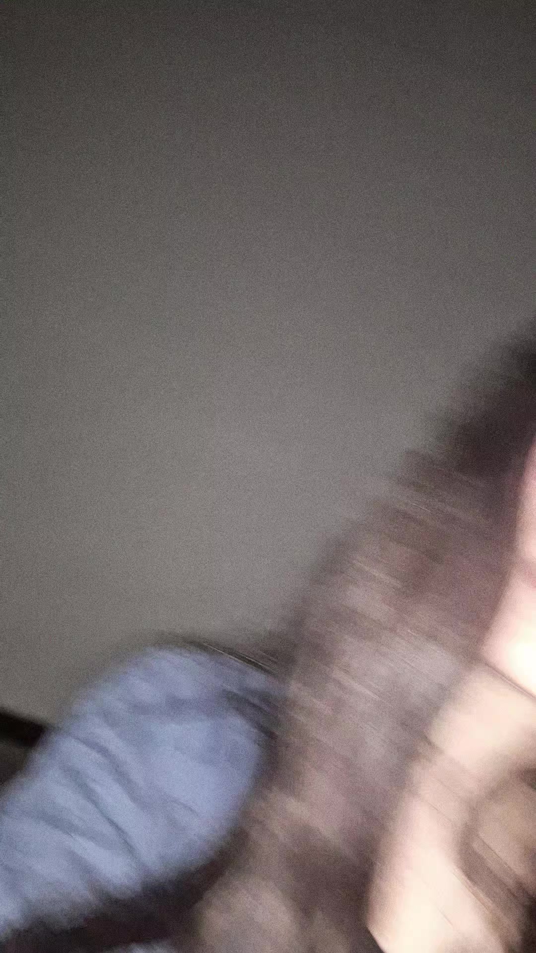 @niushaa