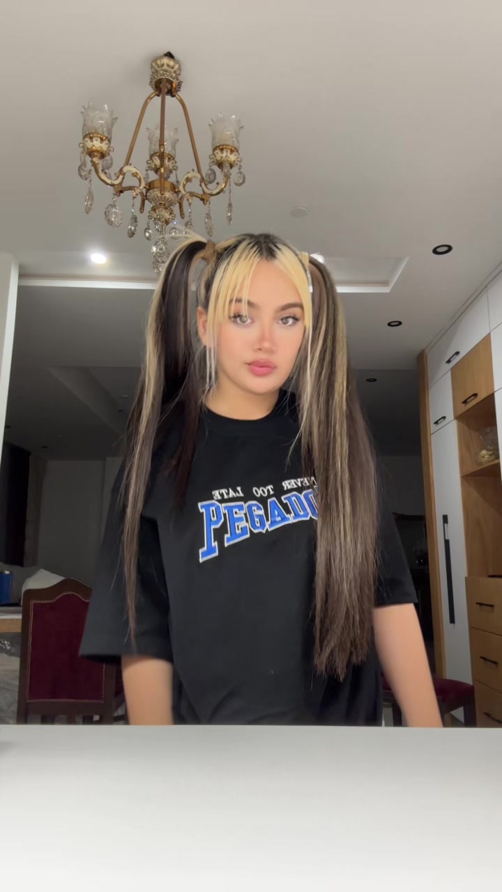 @felora