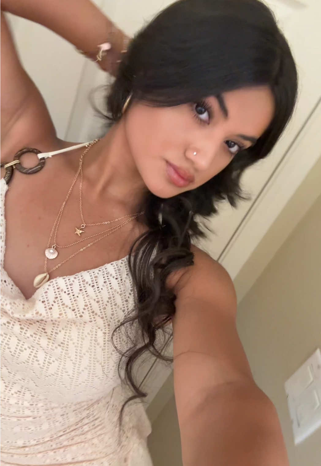 @𝐄𝐯𝐚𝐥𝐞𝐭𝐭𝐞