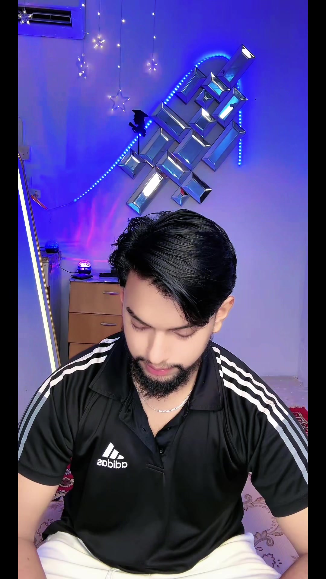 @𝐌𝐑 𝐏𝐄𝐑𝐅𝐄𝐂𝐓 💔