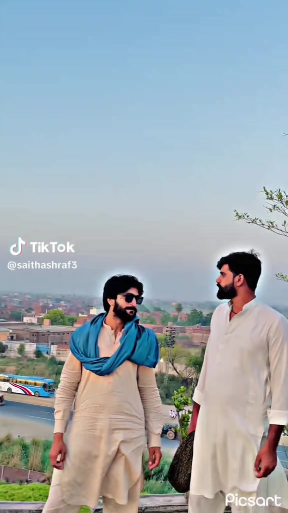 @Wali Gujjar 351