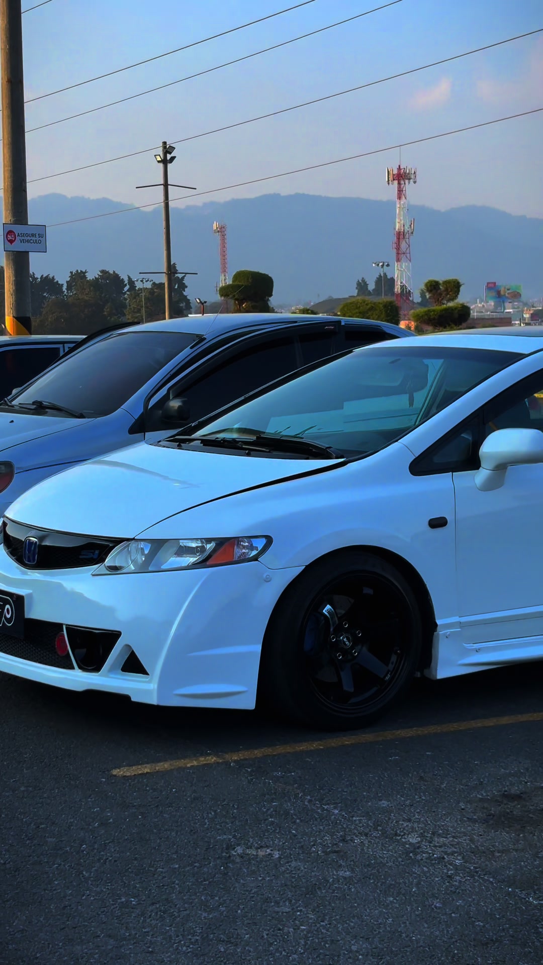 @Jairo Fa5white