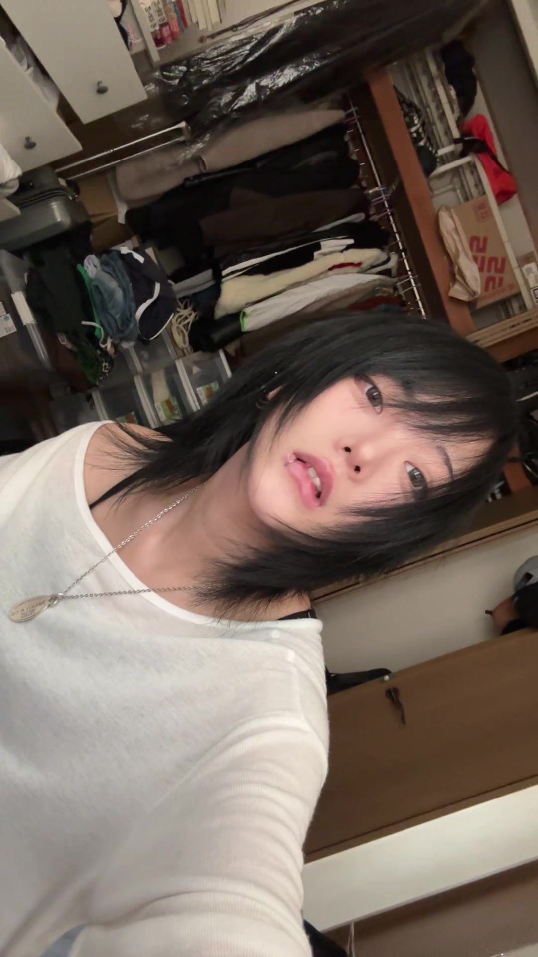 @Aru