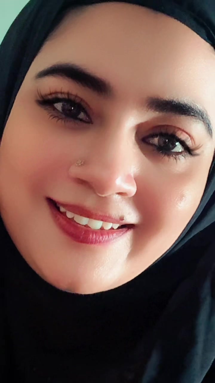@പോന്നു മിന്നു