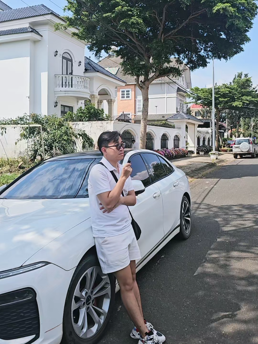 @THẰNG THỢ ĐỤNG