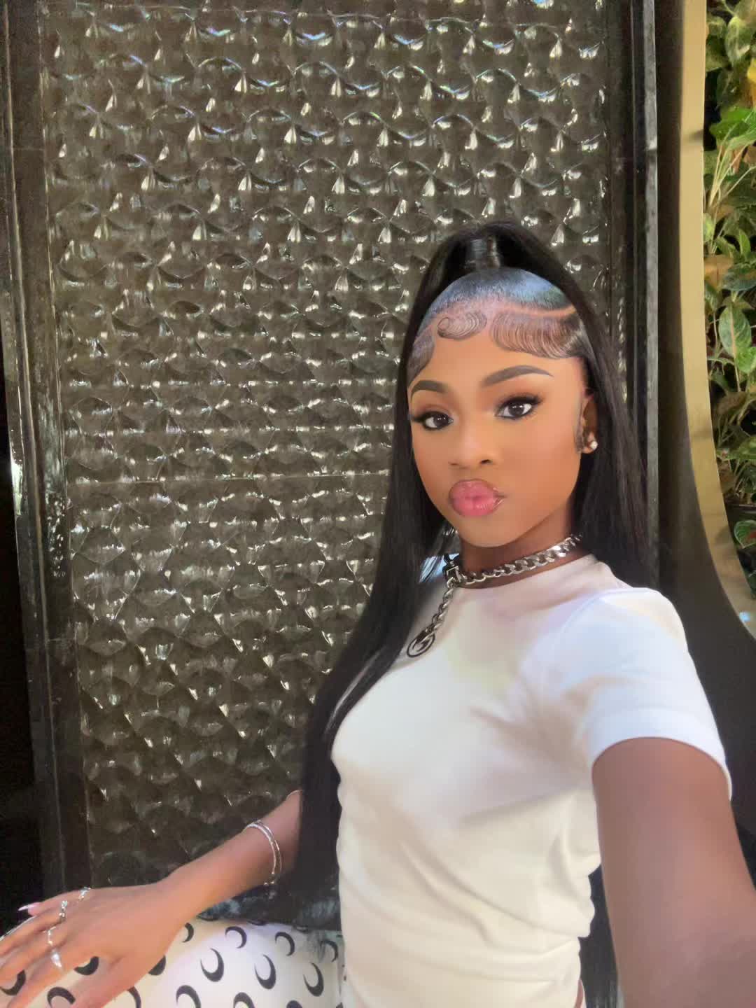 @Nasia