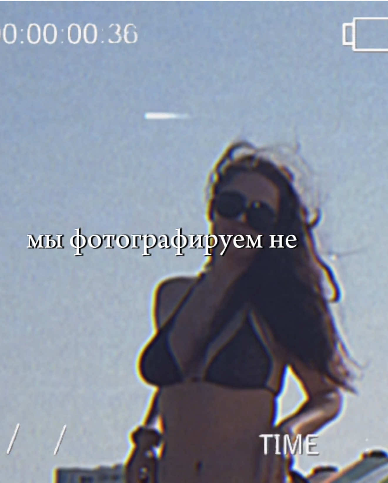 @_elenau_