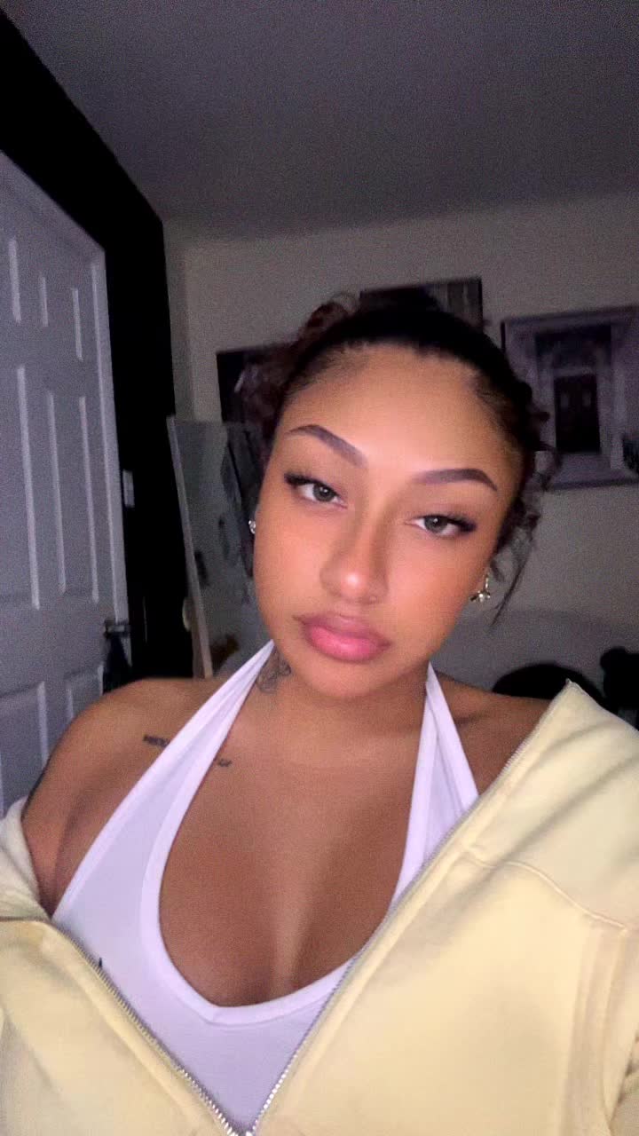 @NaeNextDoor😈