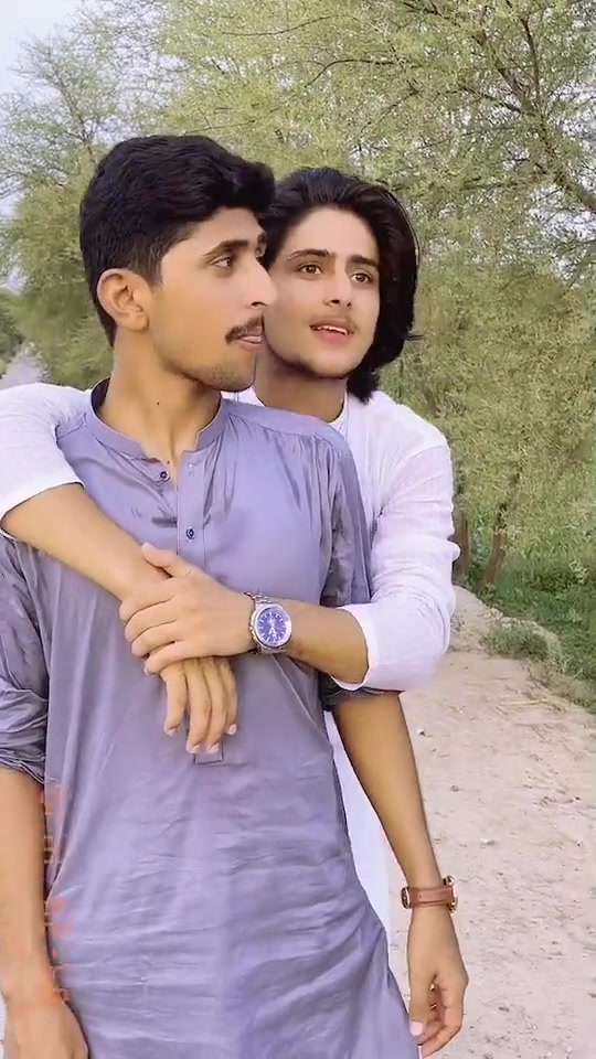 @عدیل گورایہ 🇬🇧