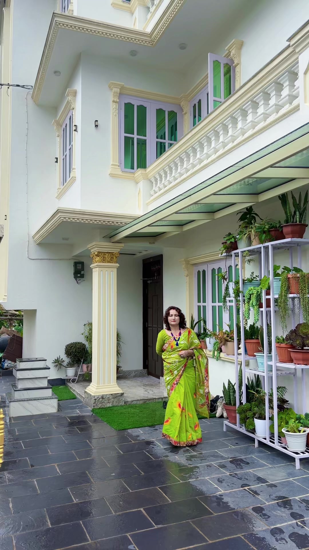 @Shobhagautam(shobha didi)