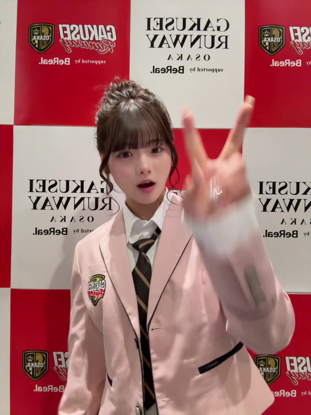 @莉那