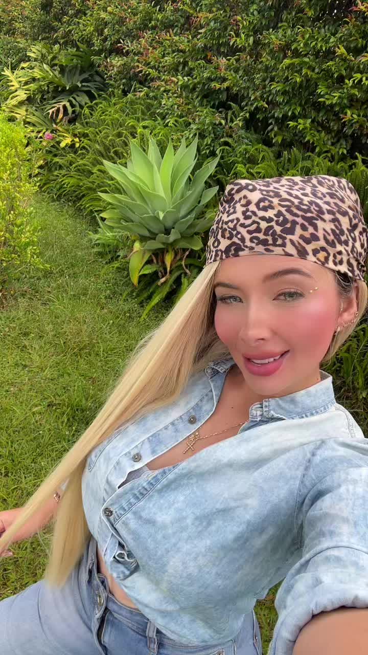 @Mariia Abad