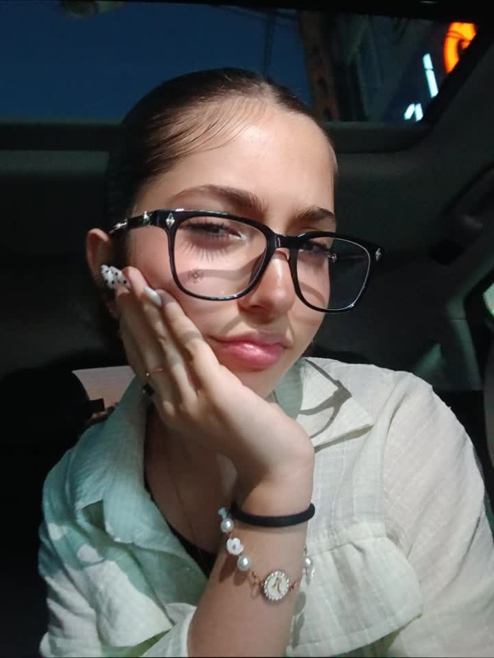 @Arshida`