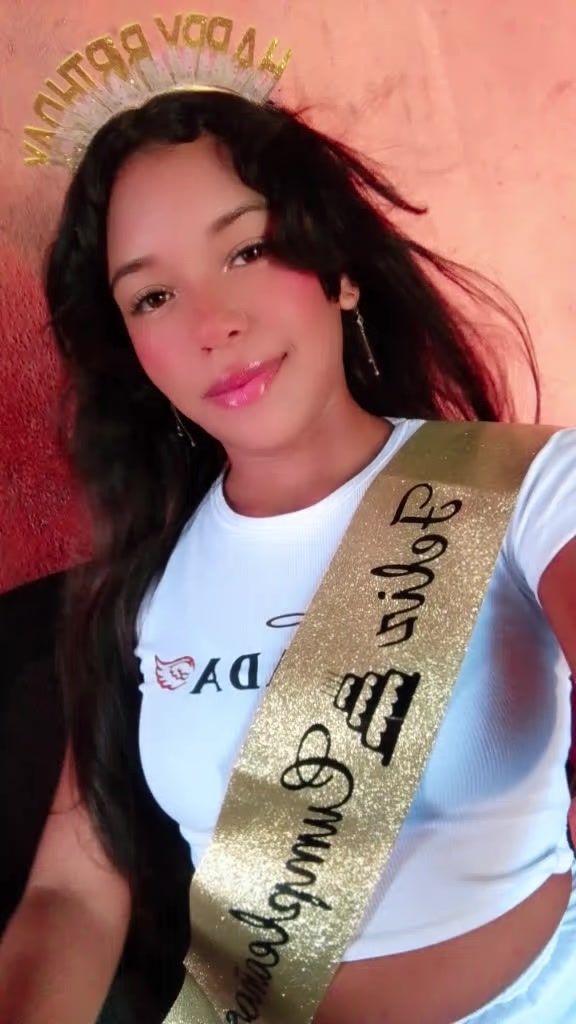 @Dessire García 👸🏻😻