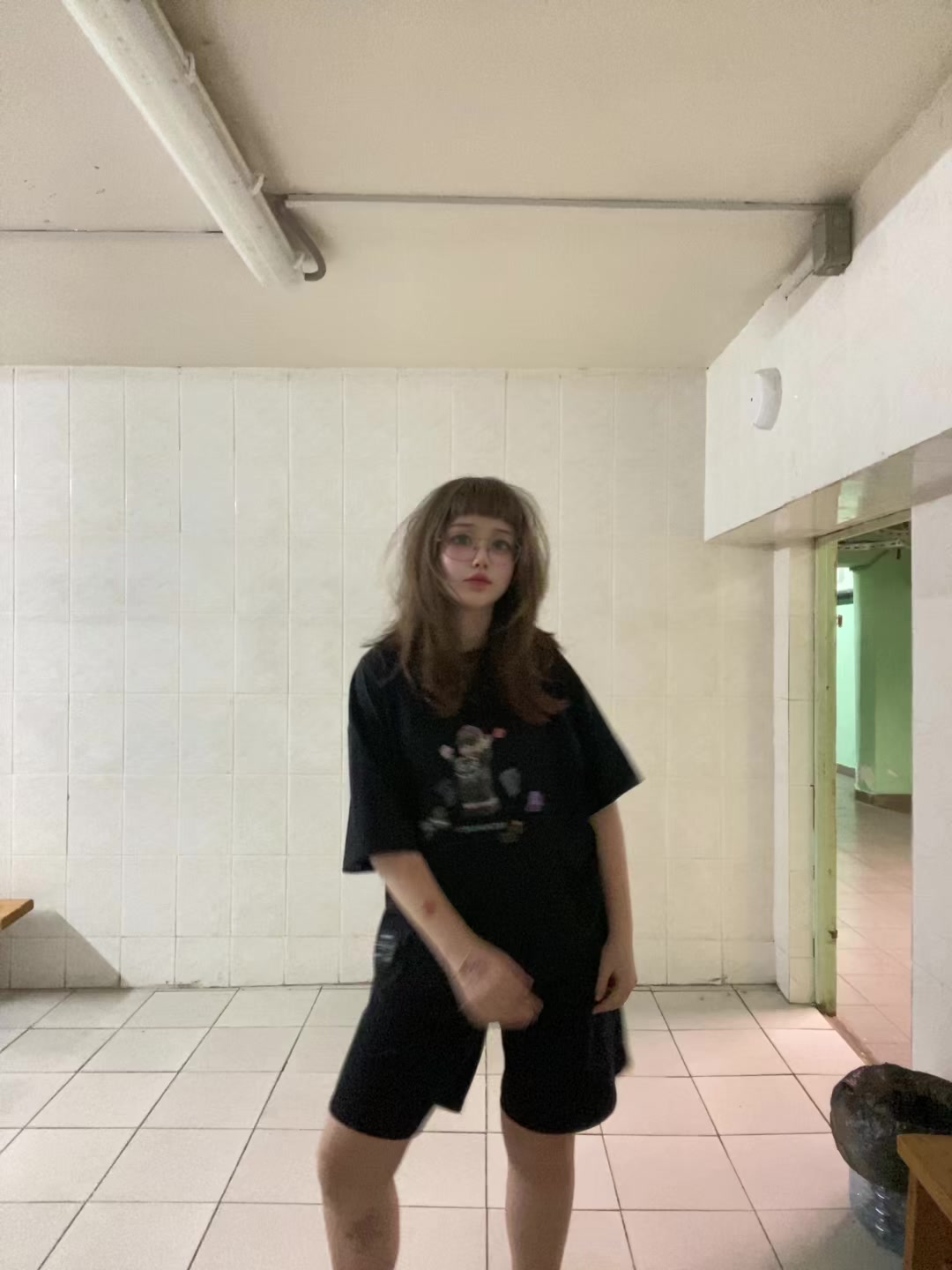 @айвикс антихайповна ム