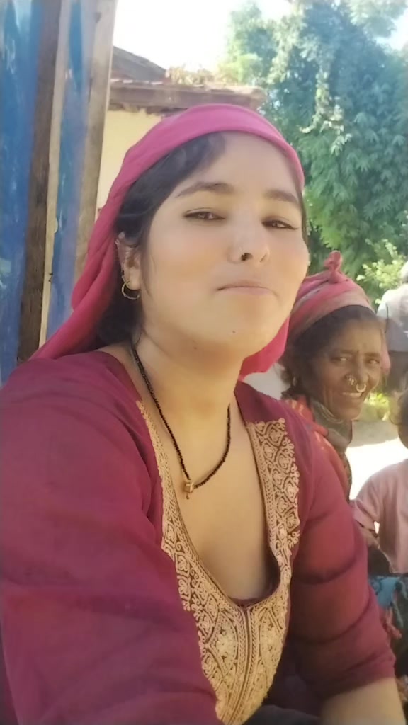 @दैलेखि चेलि 🌷🌷🌷🌷🌷🌷