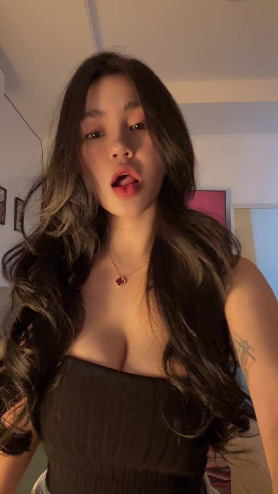 @jessfinn