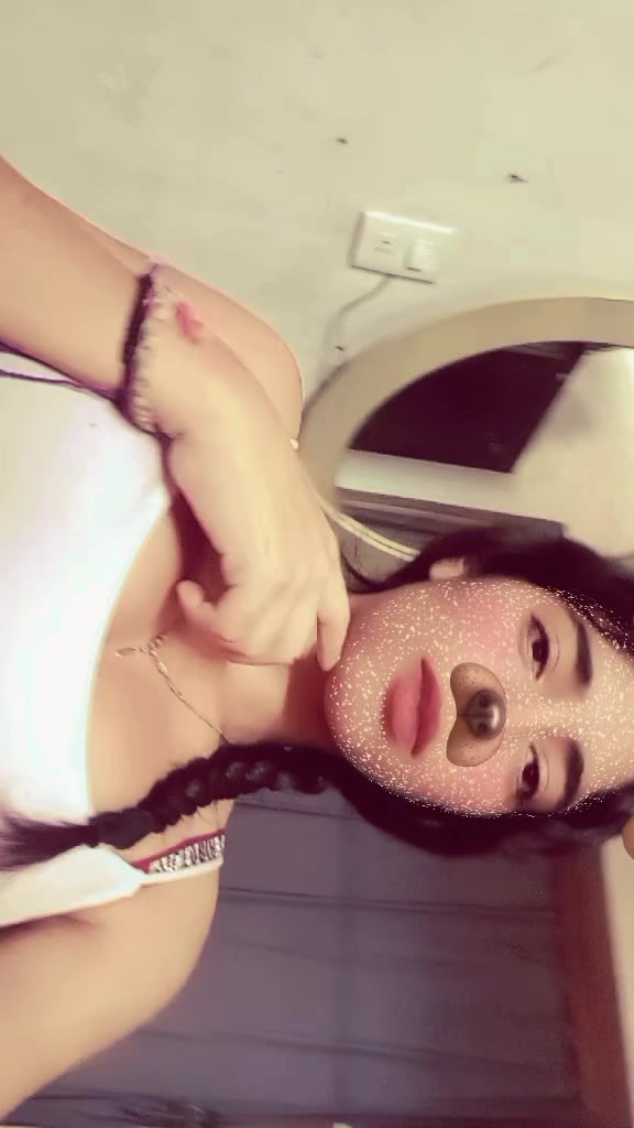 @😍"𝓛𝓪 𝓢𝓸𝓯𝓲 🍒&hearts;
