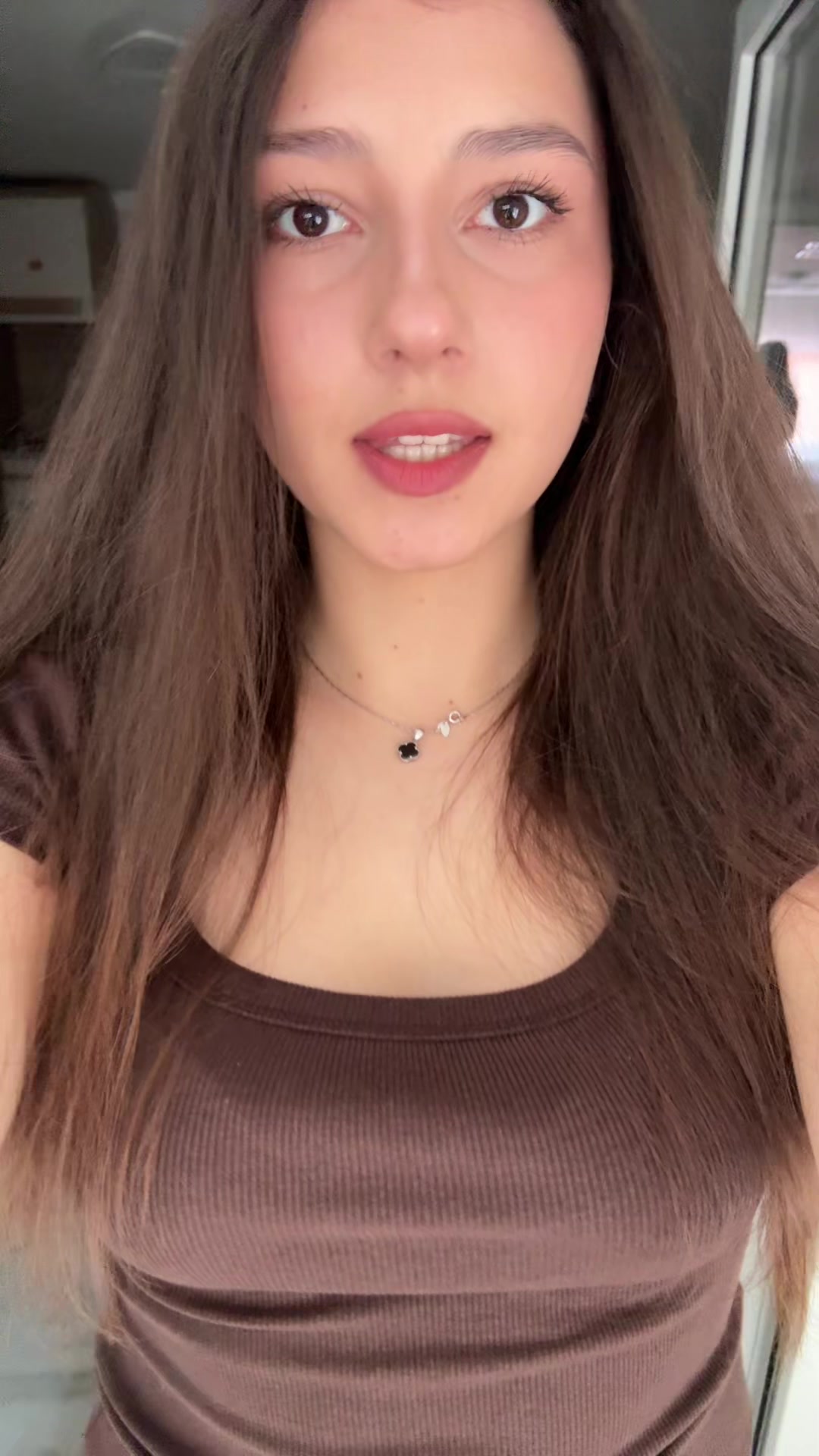 @🫂