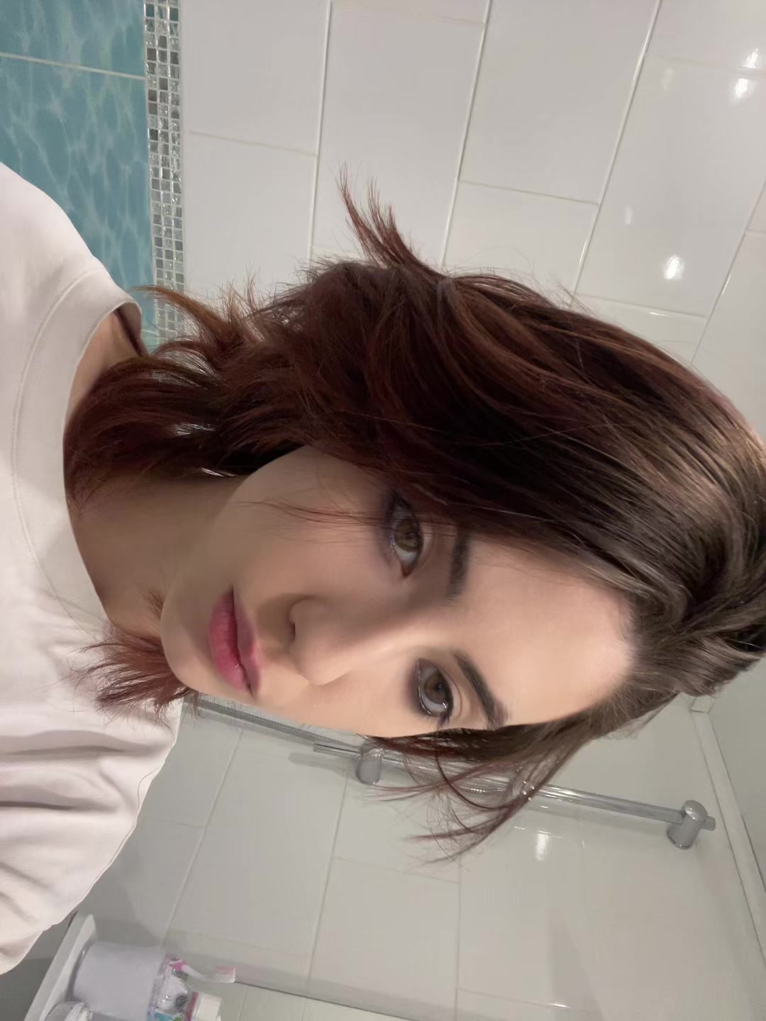 @ariananan69@