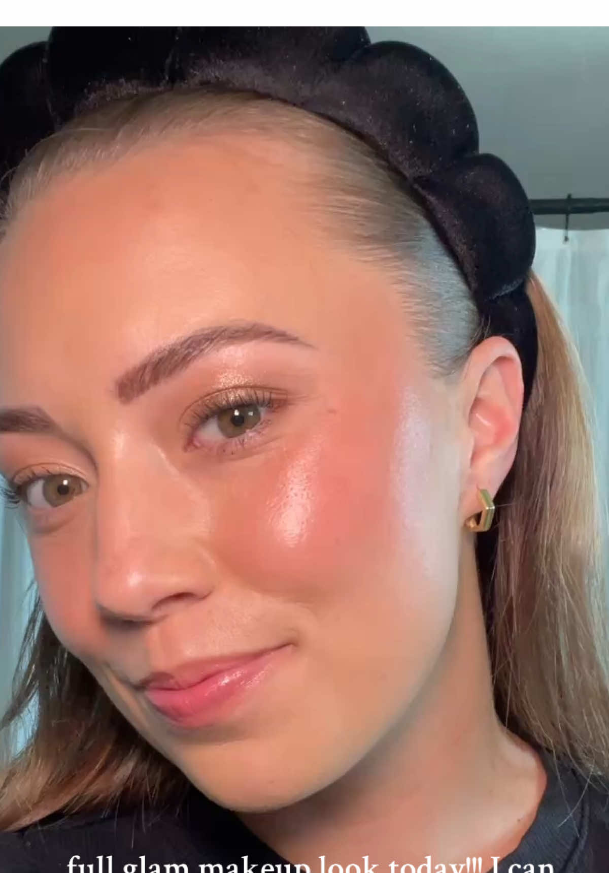 @thewhitneyhodgson