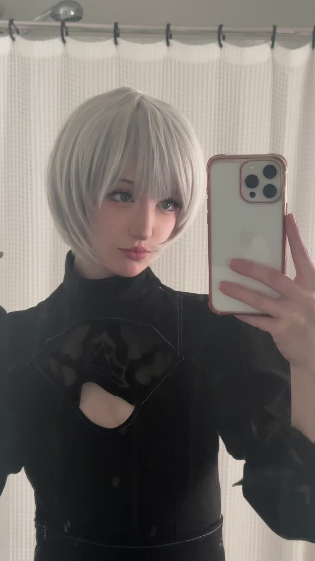 @moekittiez