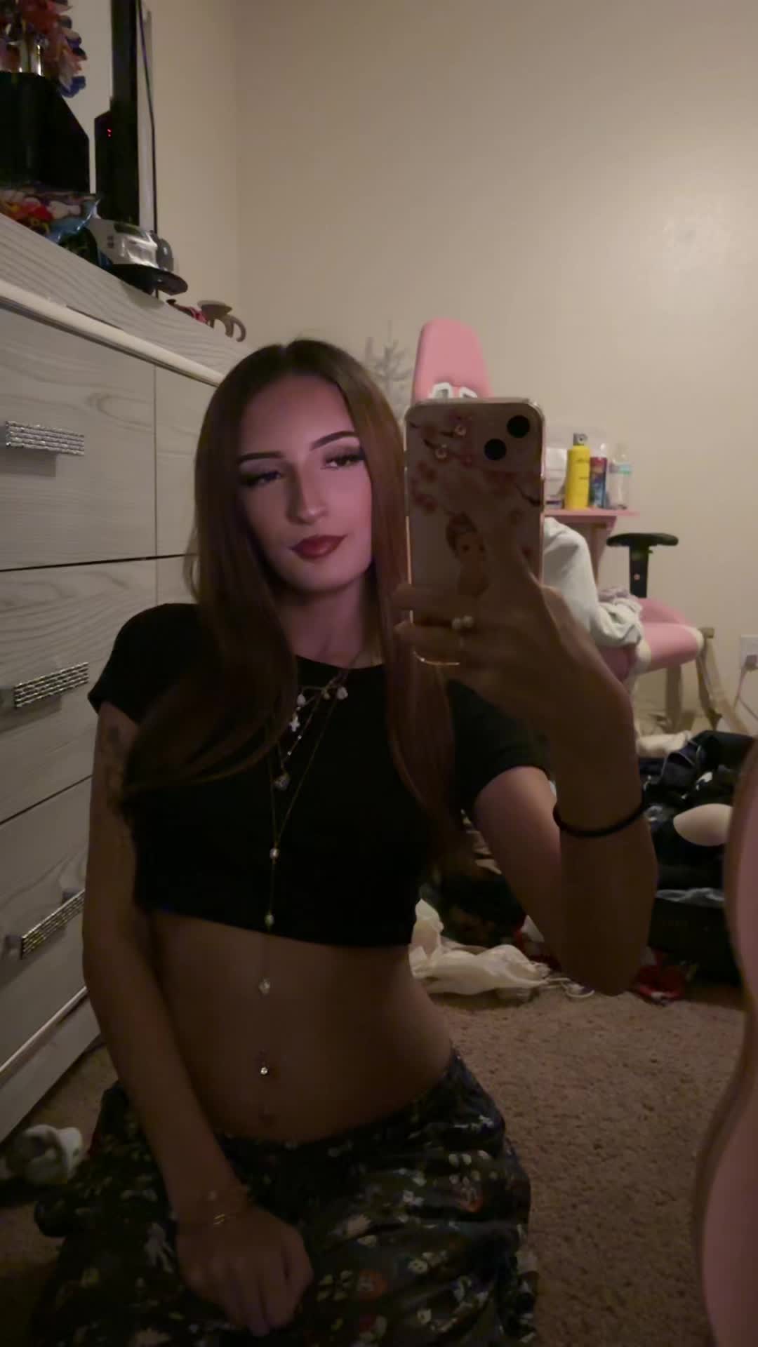 @️ari ﾒ𝟶