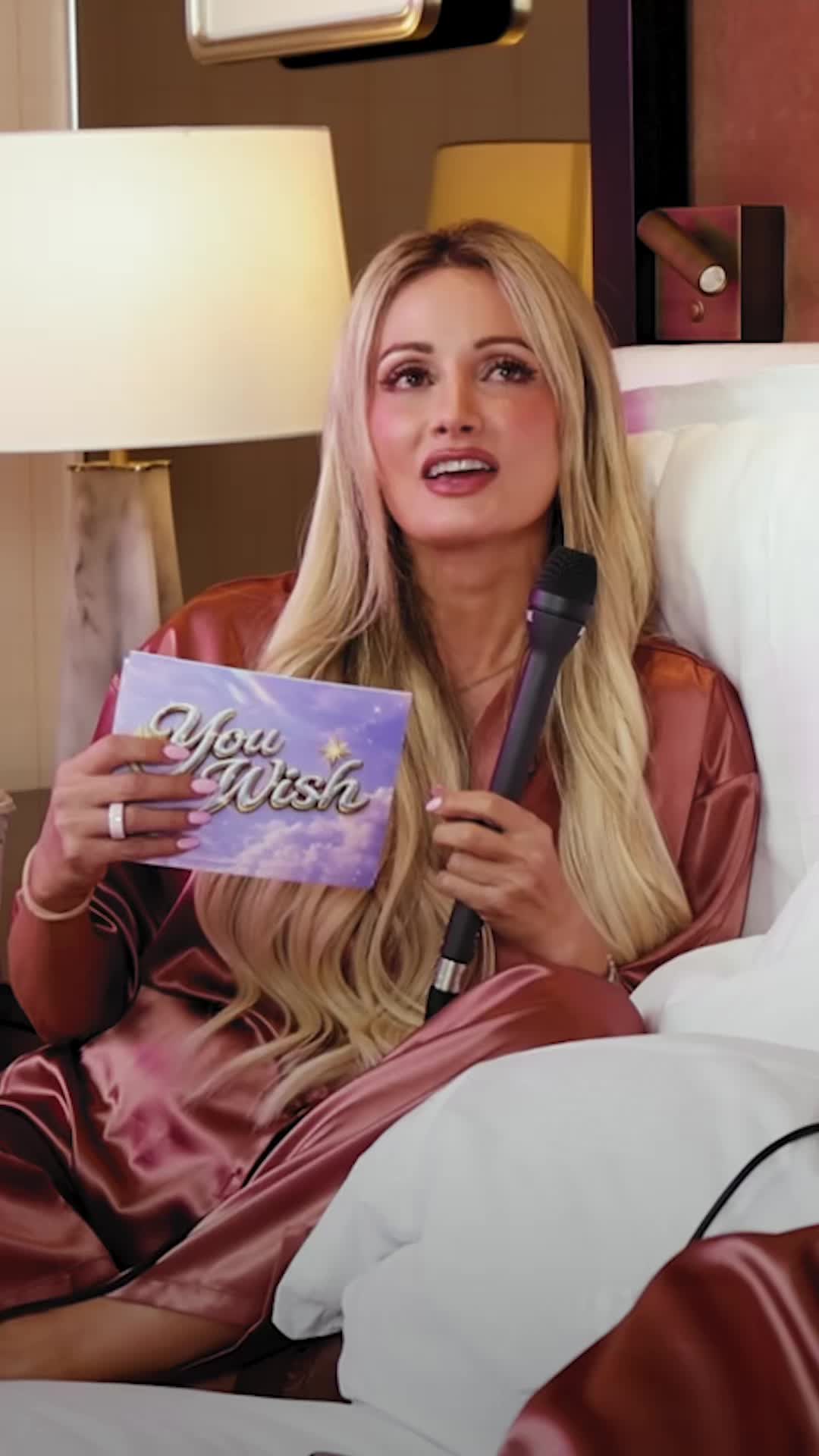 @hollymadison